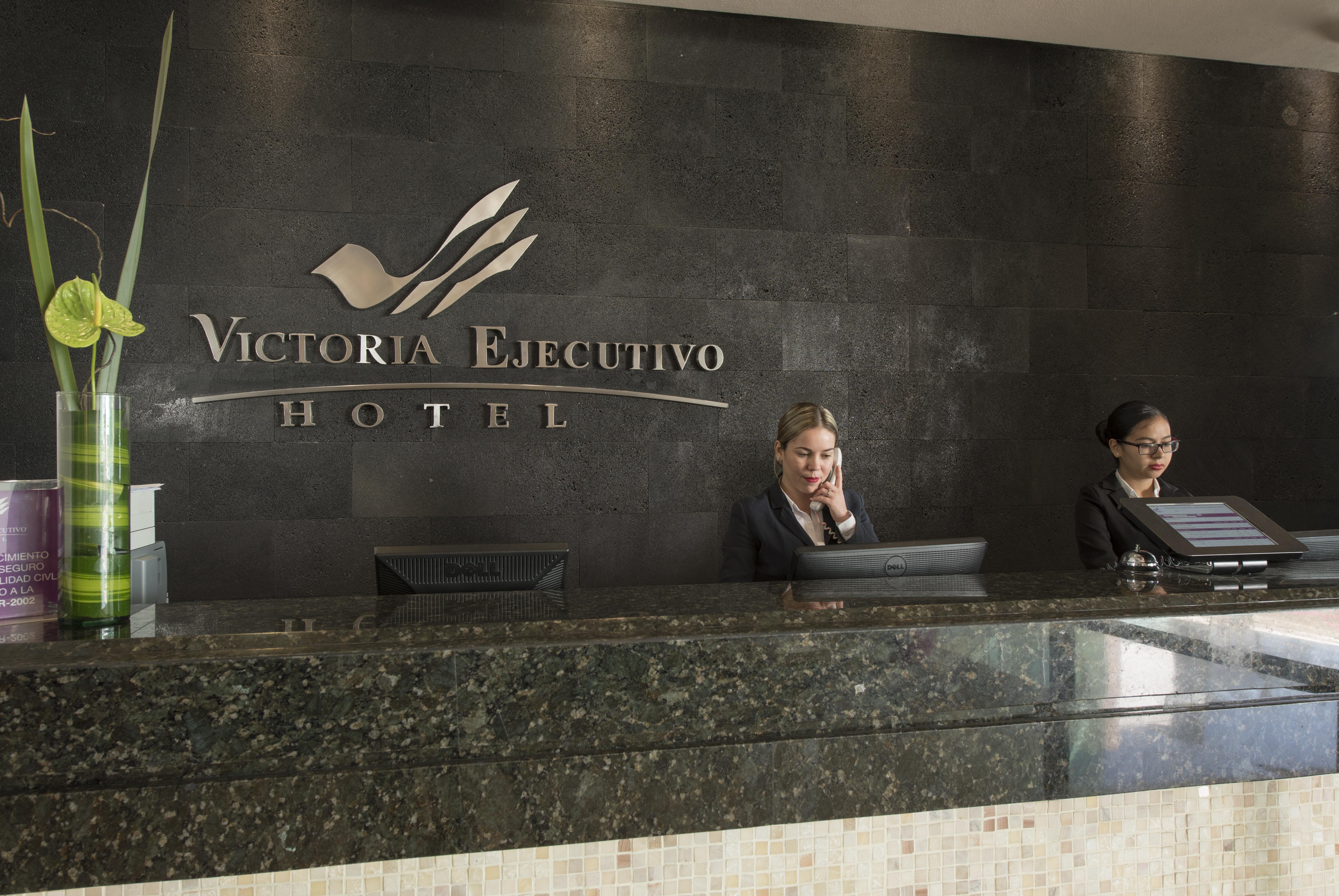 Victoria Ejecutivo Hotel Guadalajara Esterno foto